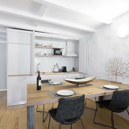 Viva Caldeireiros Old Town * Oporto