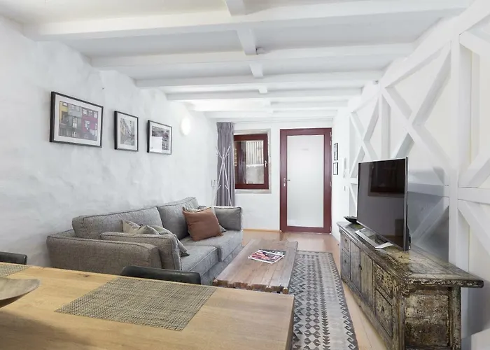 Viva Caldeireiros Old Town