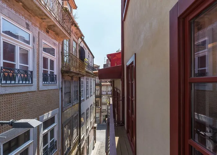 Viva Caldeireiros Old Town Apartment *
