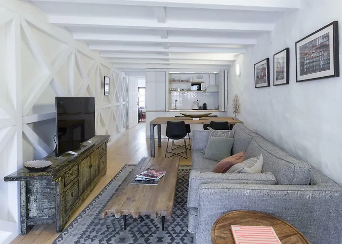 Viva Caldeireiros Old Town Apartment *