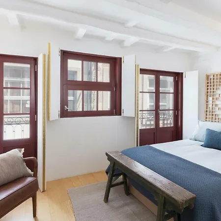 Viva Caldeireiros Old Town بورتو